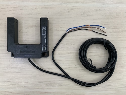 Cảm biến quang điện hình chữ U Autonics BUP-50