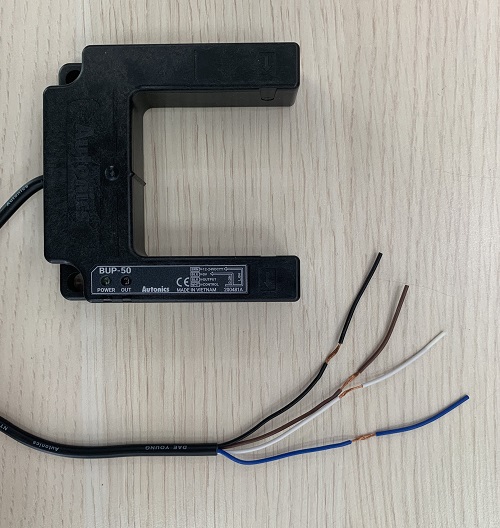 Cảm biến quang điện hình chữ U Autonics BUP-50