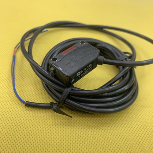 Cảm biến quang nhỏ gọn hiệu suất cao Autonics BJ7M-TDT