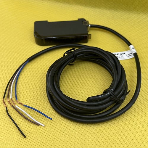 Bộ khuếch đại sợi quang loại hiển thị số Autonics BF4R