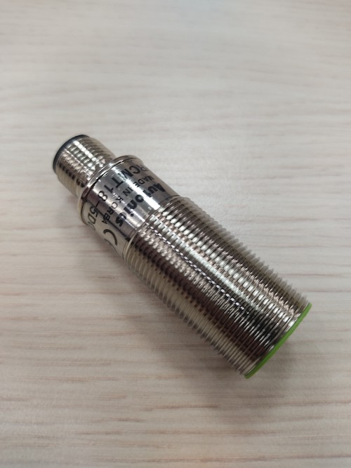 Cảm biến tiệm cận loại hình trụ Autonics PRCMT18-5DO-I