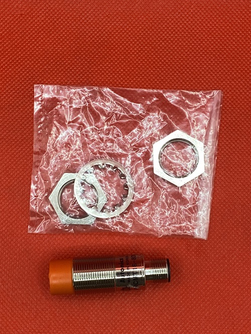 Cảm biến tiệm cận loại hình trụ Autonics PRCMT18-8DC-I