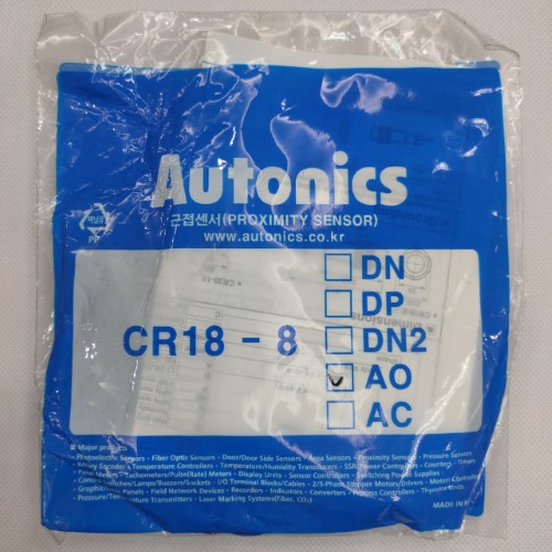 Cảm biến tiệm cận điện dung Autonics CR18-8AO