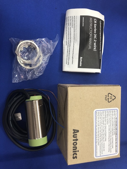 Cảm biến tiệm cận điện dung Autonics CR30-15AO