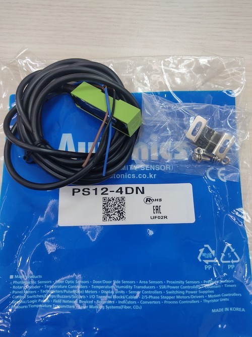 Cảm biến tiệm cận hình chữ nhật Autonics PS12-4DN