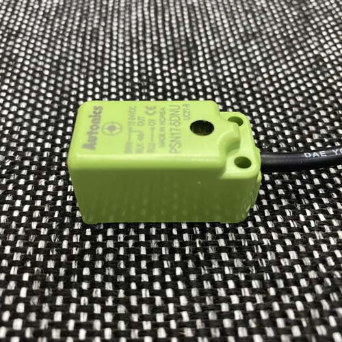 Cảm biến tiệm cận hình chữ nhật Autonics PSN17-5DNU