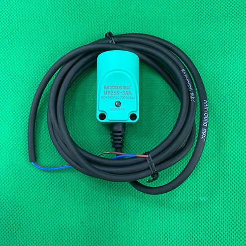 Cảm biến từ AC Hanyoung UP25S-5AA