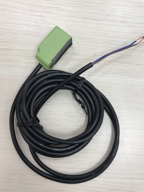 Cảm biến tiệm cận hình chữ nhật Autonics PSNT17-5DO