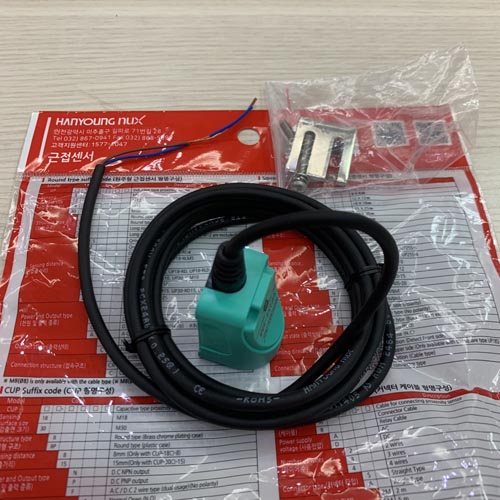 Cảm biến từ DC 2 dây Hanyoung UP25S-5TA