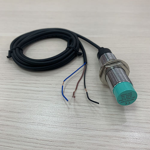 Cảm biến từ DC 3 dây Hanyoung UP18RLD-8NA