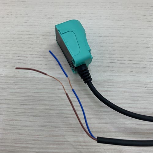 Cảm biến từ DC 3 dây Hanyoung UP25S-5PC
