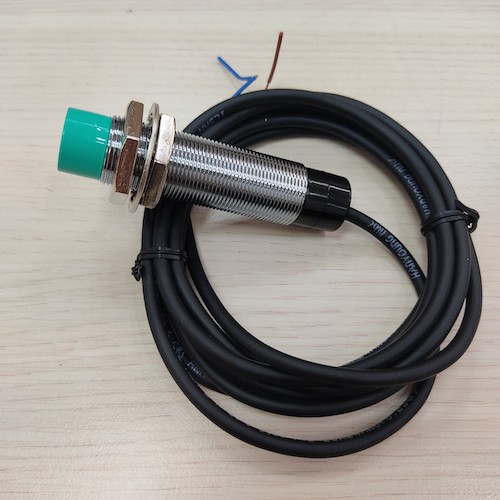 Cảm biến từ Hanyoung CUP-18R8FA