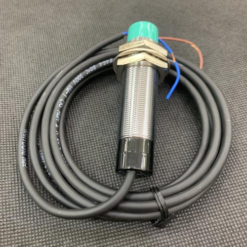 Cảm biến từ Hanyoung CUP-18R8FC