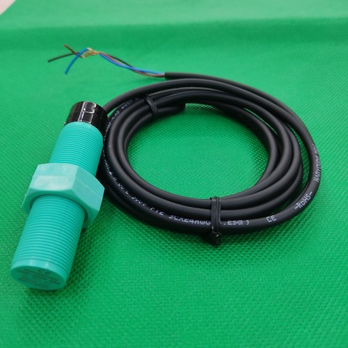 Cảm biến từ Hanyoung CUP-18RP8FC