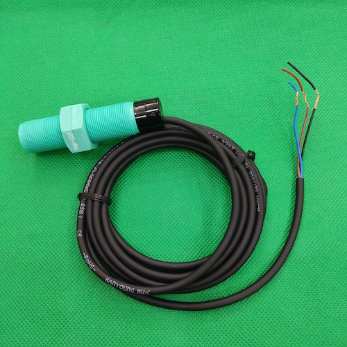 Cảm biến từ Hanyoung CUP-18RP8FC