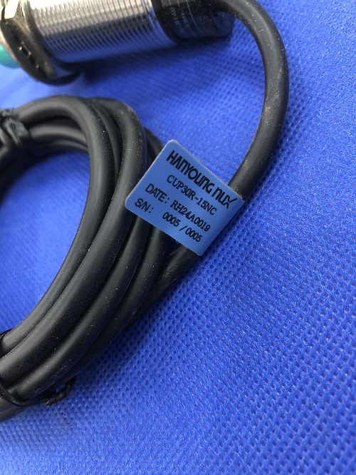 Cảm biến từ Hanyoung CUP-30R15NC