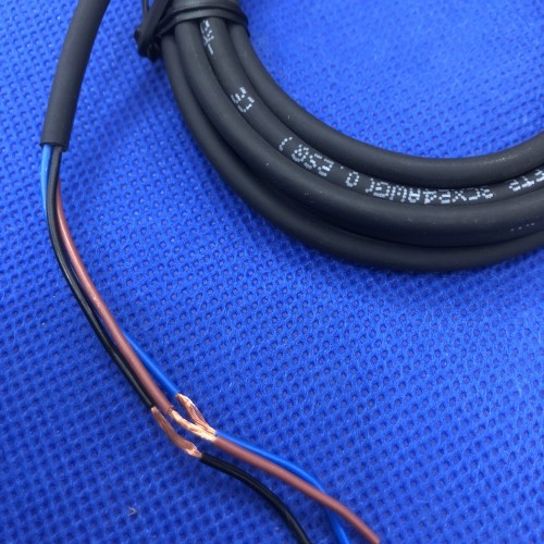 Cảm biến từ Hanyoung tròn 3 dây UP-08RD2TA