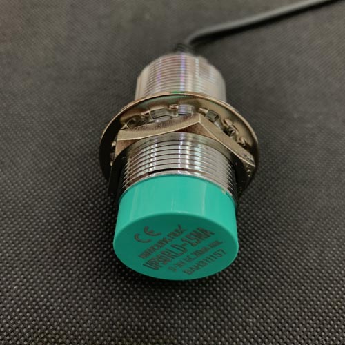 Cảm biến từ Hanyoung UP-30RLD15NA