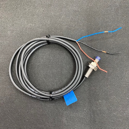 Cảm biến từ Hanyoung UP-8RD2PA