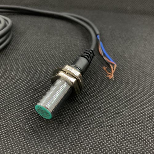 Cảm biến từ Hanyoung UP12RM-2PC