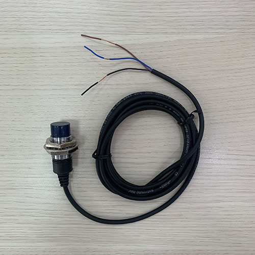 Cảm biến từ Hanyoung UP18RD-8PA