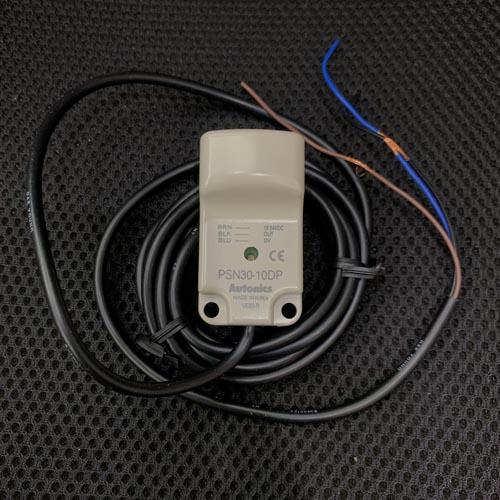 Cảm biến tiệm cận hình chữ nhật Autonics PSN30-10DP