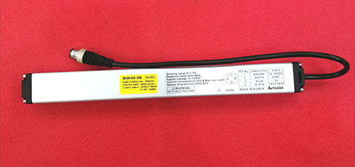 Cảm biến vùng đa năng Autonics BW40-06