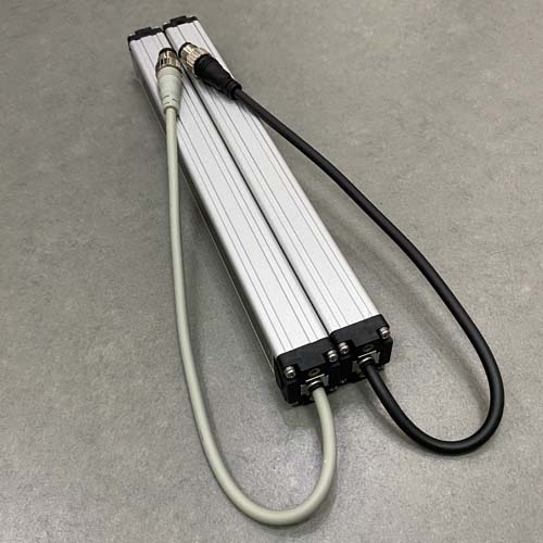 Cảm biến vùng đa năng Autonics BW20-24P