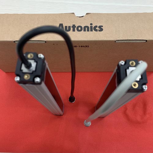 Cảm biến vùng đa năng Autonics BW20-36P