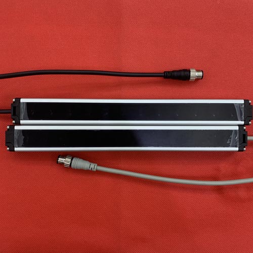 Cảm biến vùng đa năng Autonics BW40-04