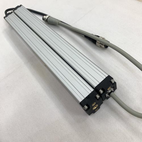 Cảm biến vùng đa năng Autonics BW40-08