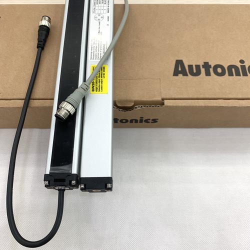 Cảm biến vùng đa năng Autonics BW40-12