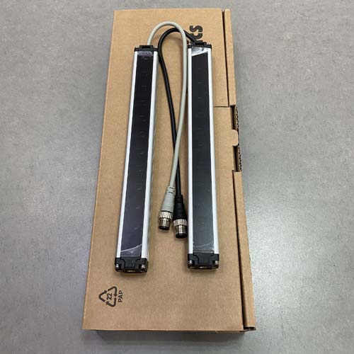 Cảm biến vùng đa năng Autonics BW40-18