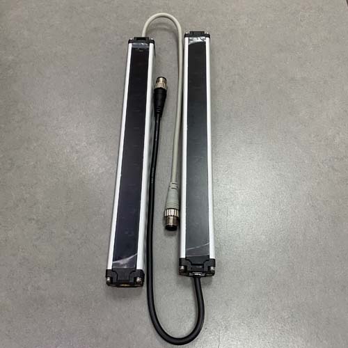 Cảm biến vùng đa năng Autonics BW40-18