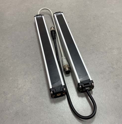 Cảm biến vùng đa năng Autonics BW40-18P