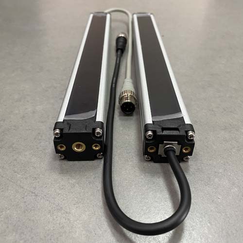 Cảm biến vùng đa năng Autonics BW40-18P