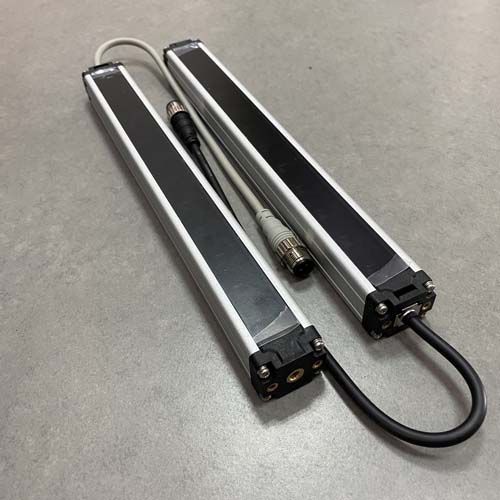 Cảm biến vùng đa năng Autonics BW40-18P