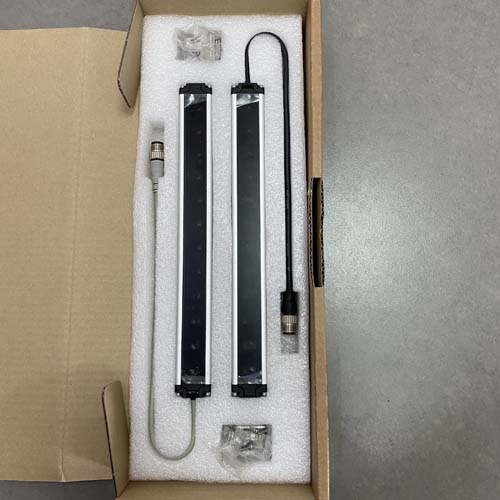 Cảm biến vùng đa năng Autonics BW40-20