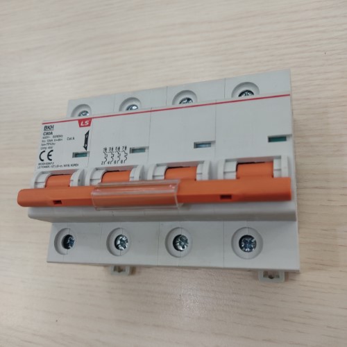 CB tép (MCB) BKH4P-125A,10KA