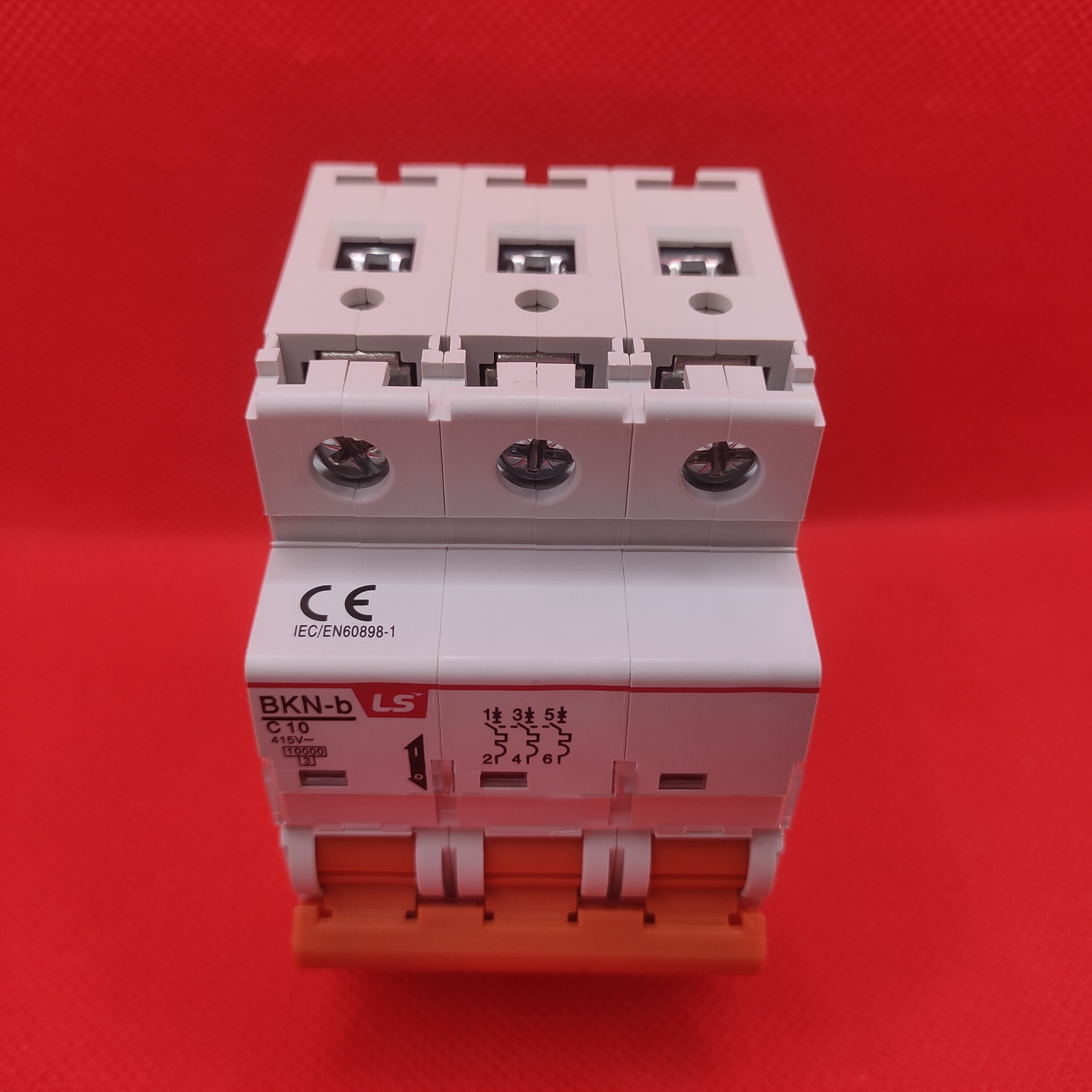 CB tép (MCB) BKN-b-3P-10A