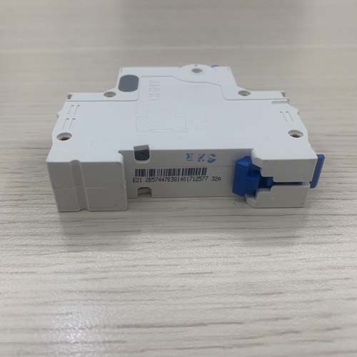 CB tép (MCB) dòng cắt 6KA 1 cực Chint NXB-63 1P C32 6kA