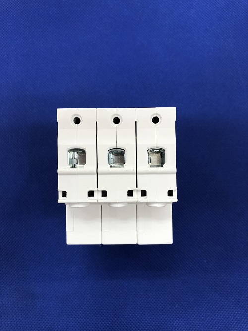 CB tép (MCB) dòng cắt 6KA 3 cực Chint NXB-63 3P C16 6kA