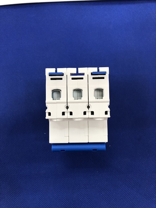 CB tép (MCB) dòng cắt 6KA 3 cực Chint NXB-63 3P C32 6kA