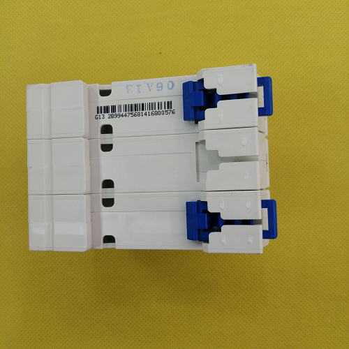 CB tép (MCB) dòng cắt 6KA 3 cực Chint NXB-63 3P C6 6kA