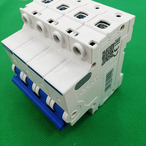CB tép (MCB) dòng cắt 6KA 4 cực Chint NXB-63 4P C32 6kA
