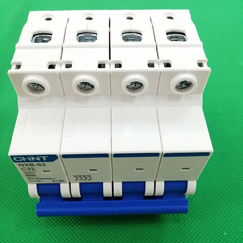 CB tép (MCB) dòng cắt 6KA 4 cực Chint NXB-63 4P C32 6kA