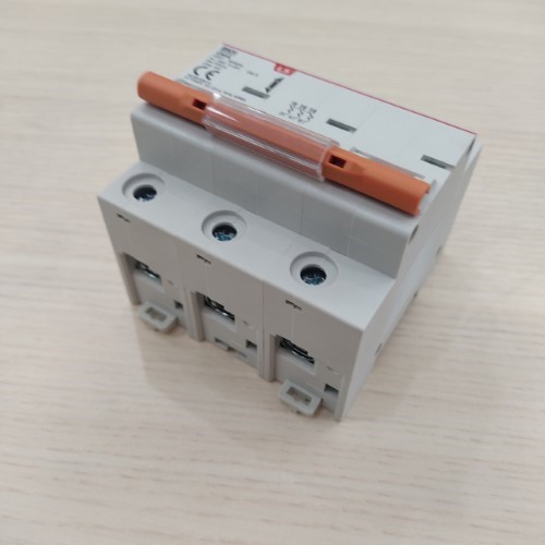 Cb tép (Mcb) Ls BKH3P-125A