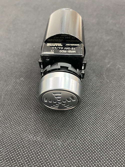 Còi báo Hanyoung viền nhôm phi 22 MRB-RD0