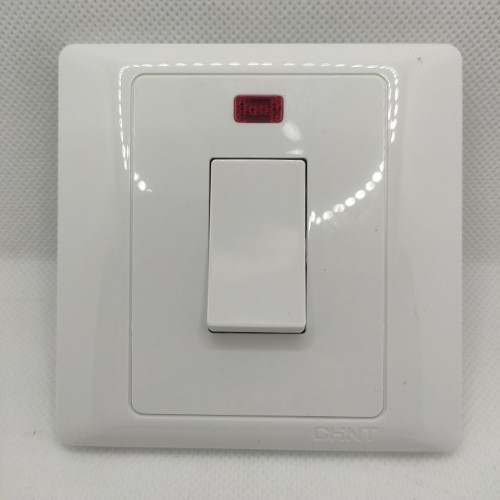 Công tắc 2 cực, 32A 250V, màu trắng