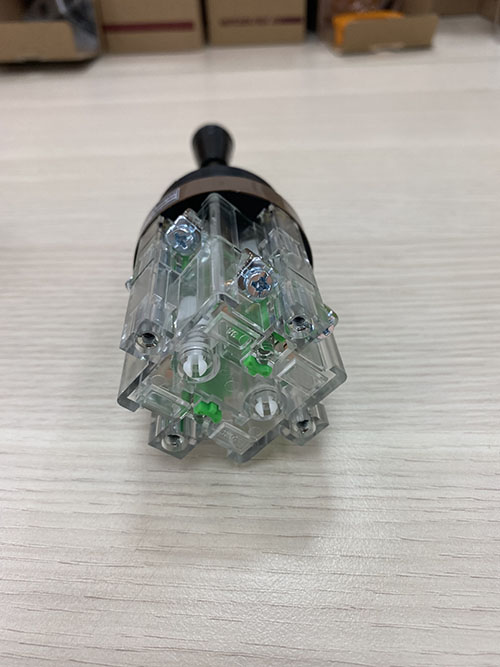 Công tắc cần gạt LEL-04-2